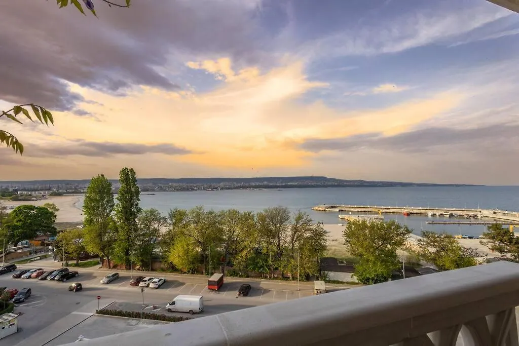 Marina Varna Apartment-2Bdr At South Bay Complex 0*,